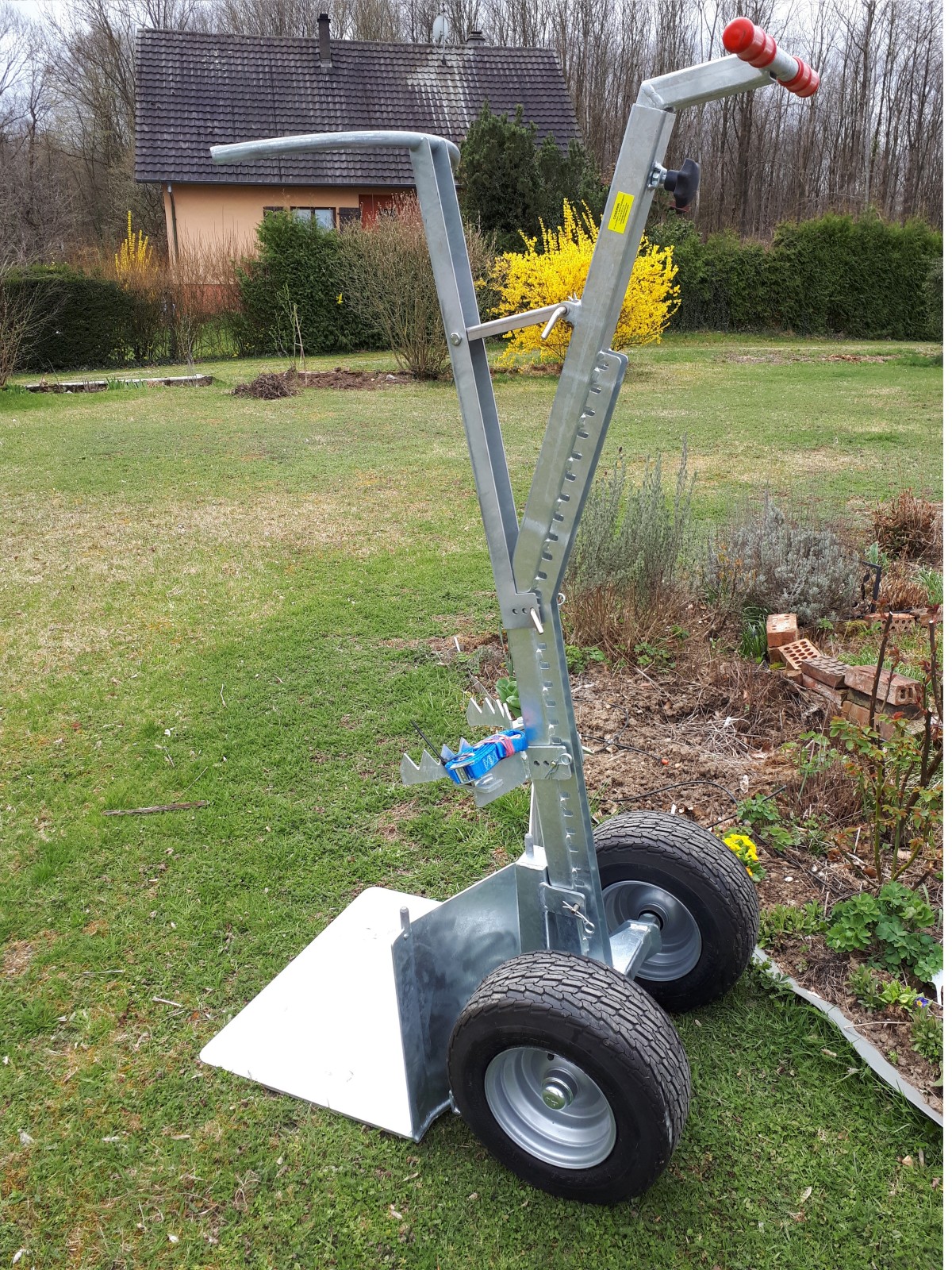 Chariot multifonction