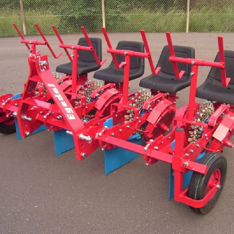 planteuse C - 4 rangs en ligne - distributeur 24pinces