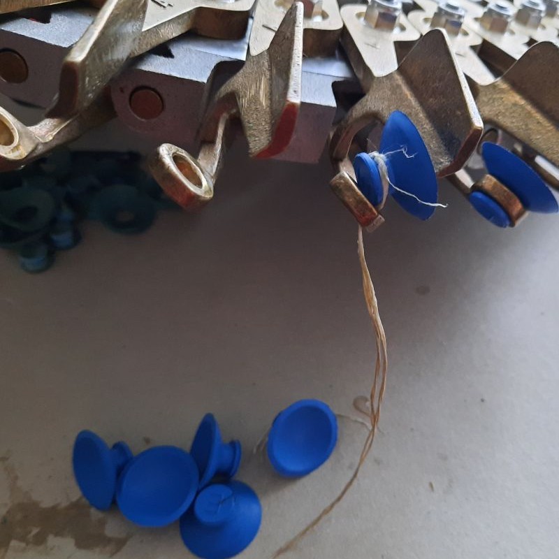 Tampon - ventouse caoutchouc 16, 24, 36 pinces