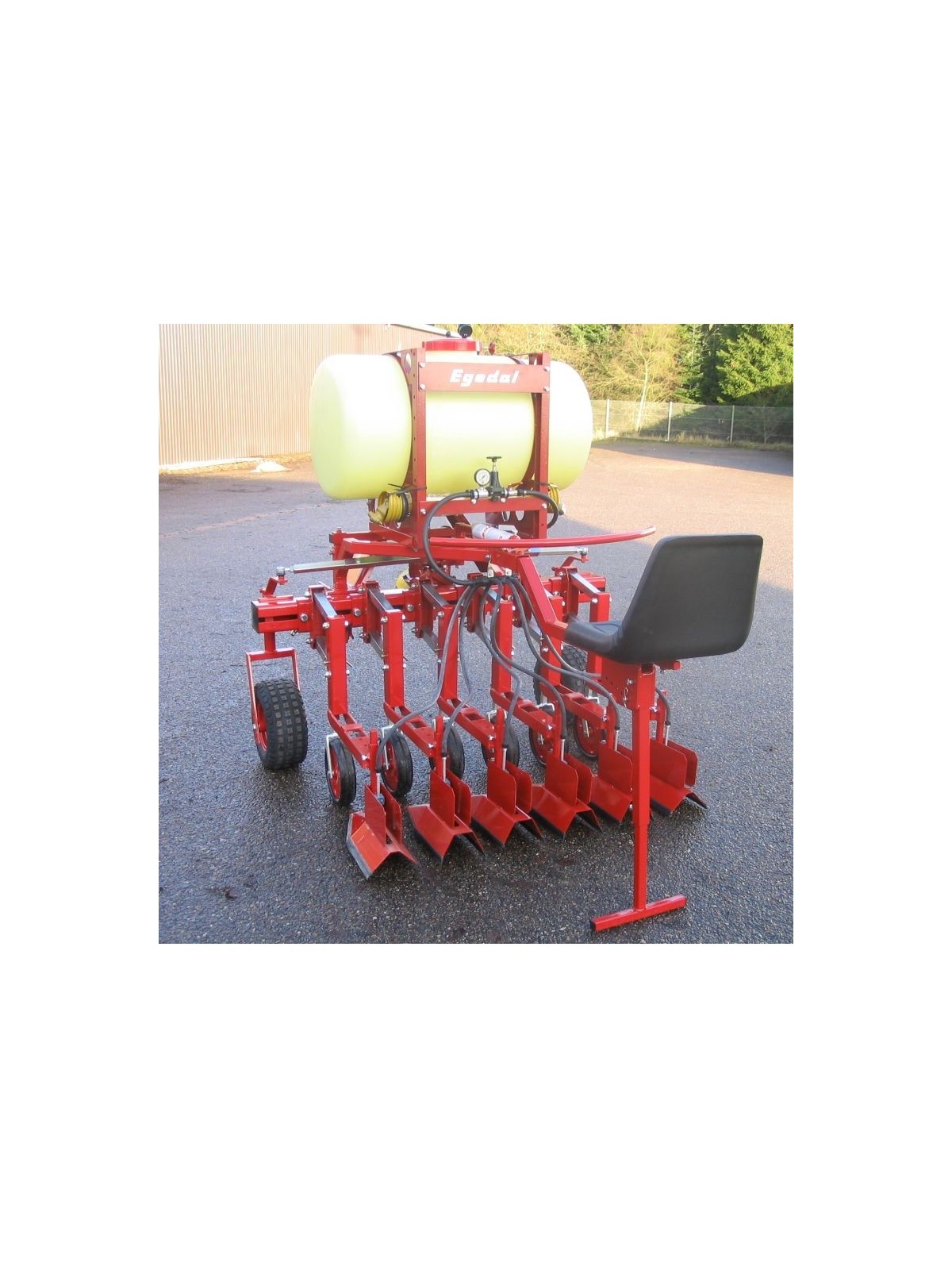 Bineuse universelle dirigée